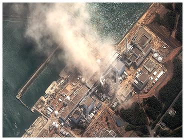 https://imageshack.us/a/img580/8893/fukushimasmoke2.jpg