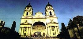 250px-Catedrala_Iasi.jpg