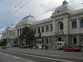 250px-Univ_Al_I_Cuza_Iasi.jpg