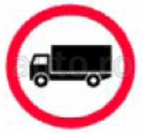 Accesul interzis vehiculelor destinate transportului de marfuri 