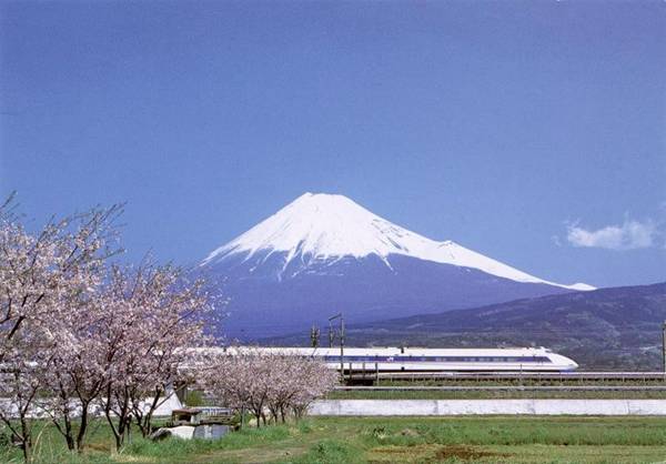 File:Mountfujijapan.jpg