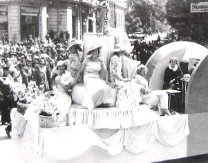 Care alegorice ale muncii, Rochia moderna, 26 mai 1935