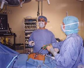 Dr. Norman and Dr. Haggerty performing advanced laparoscopic surgery